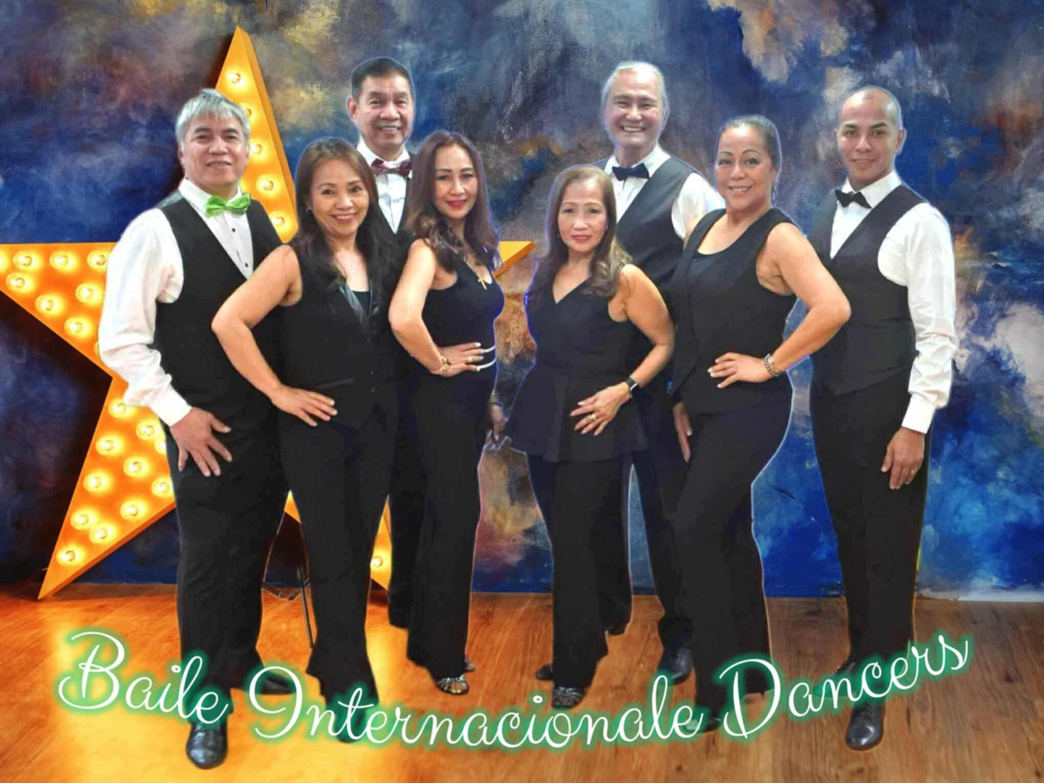 Baile Internacionale Dancers